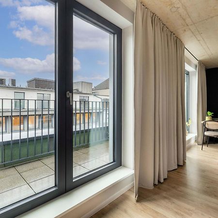 Limehome Duesseldorf Stresemannstrasse - Digital Access Номер фото