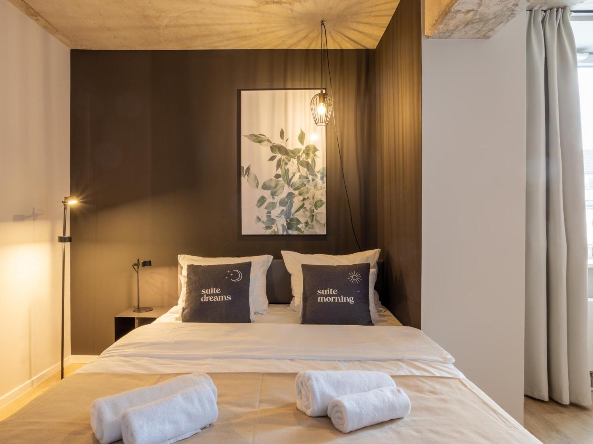 Limehome Duesseldorf Stresemannstrasse - Digital Access Номер фото